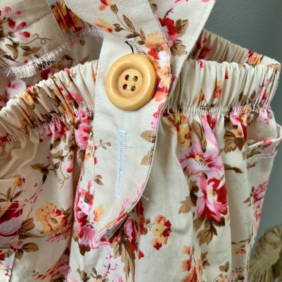 Suspender skirt - Picture 3 of 7